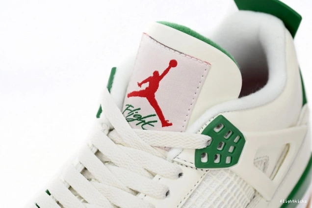 DR5415-103 SB 4 Retro Green Pine Jordan 0714